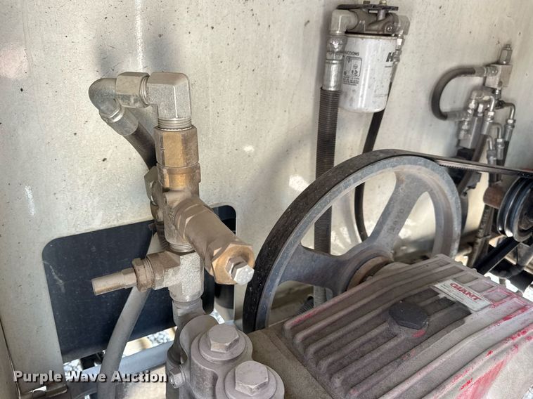 image for item DV4130 2016 O'Brien 7040-SC sewer jetter trailer