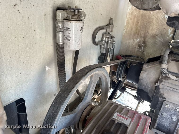 image for item DV4130 2016 O'Brien 7040-SC sewer jetter trailer