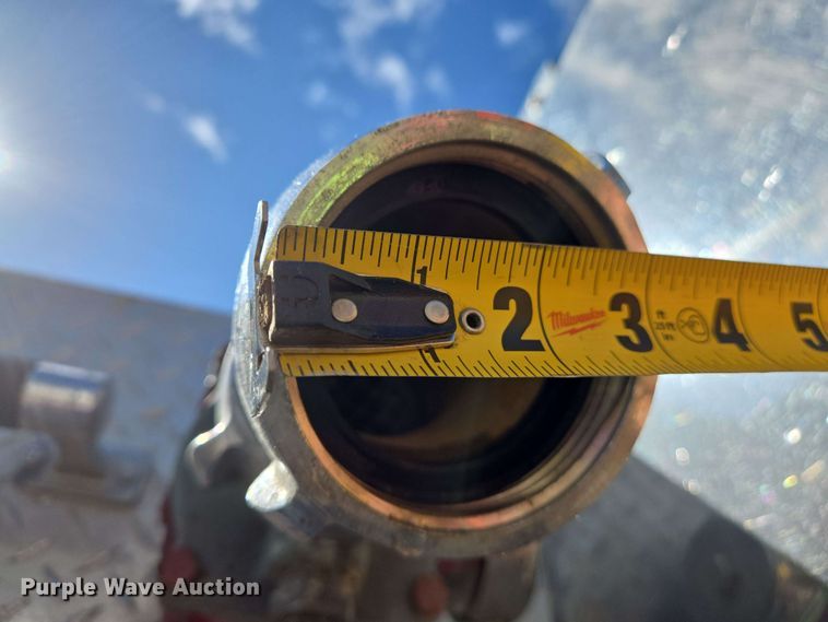 image for item DW7005 1986 Ford C8000 pumper fire truck