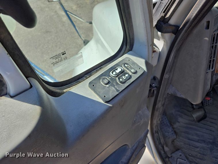 image for item DW7030 2010 International ProStar Premium semi truck