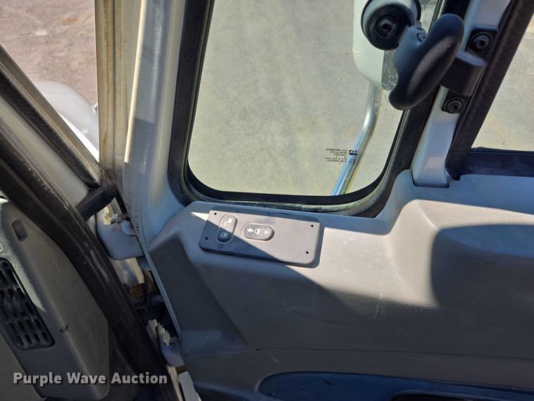 image for item DW7030 2010 International ProStar Premium semi truck