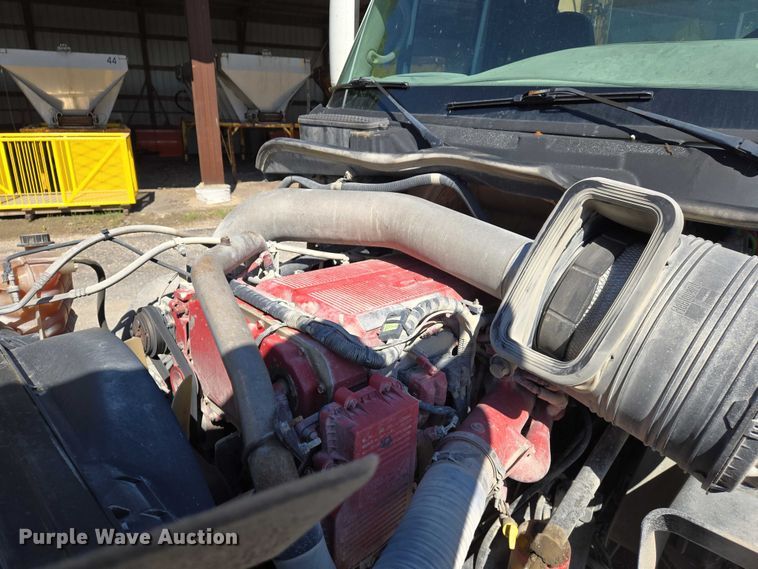 image for item DW7030 2010 International ProStar Premium semi truck