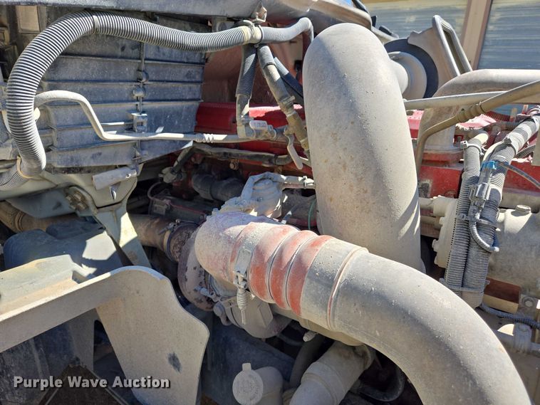 image for item DW7030 2010 International ProStar Premium semi truck