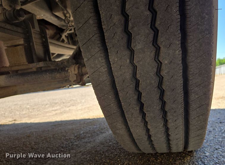 image for item DW7030 2010 International ProStar Premium semi truck