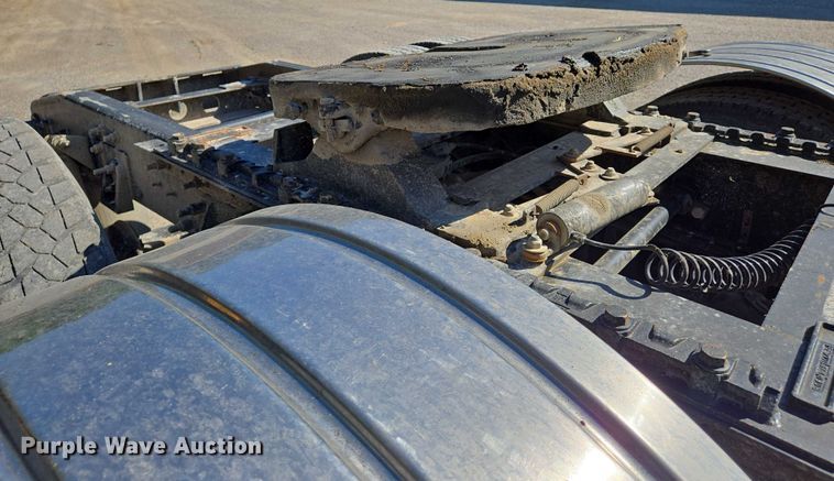 image for item DW7031 2010 International ProStar Premium semi truck