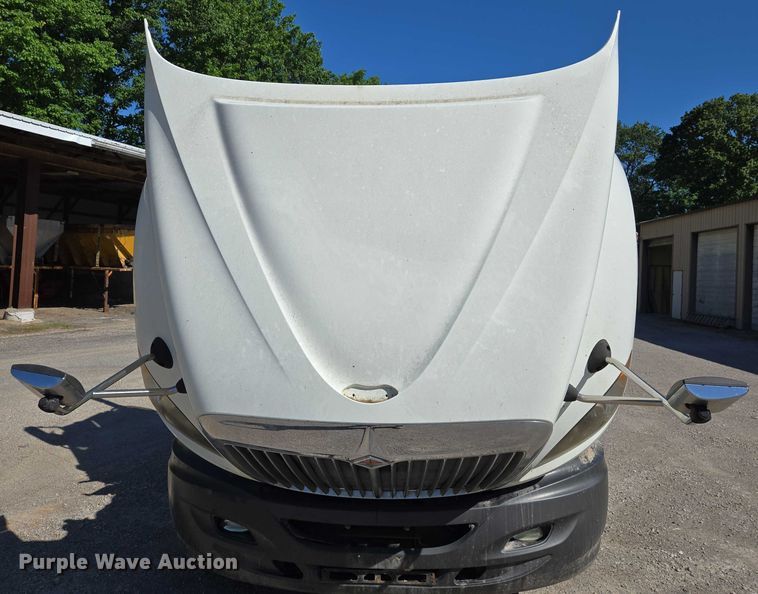 image for item DW7031 2010 International ProStar Premium semi truck