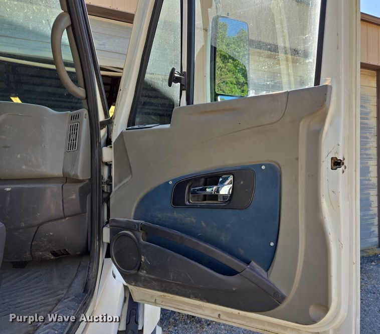 image for item DW7031 2010 International ProStar Premium semi truck