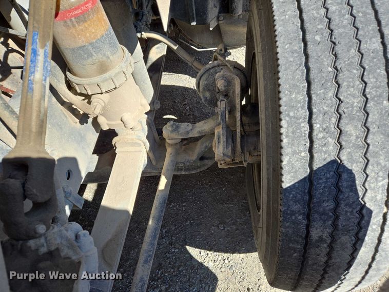 image for item DW7031 2010 International ProStar Premium semi truck