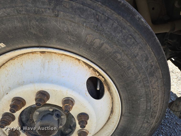 image for item DW7031 2010 International ProStar Premium semi truck