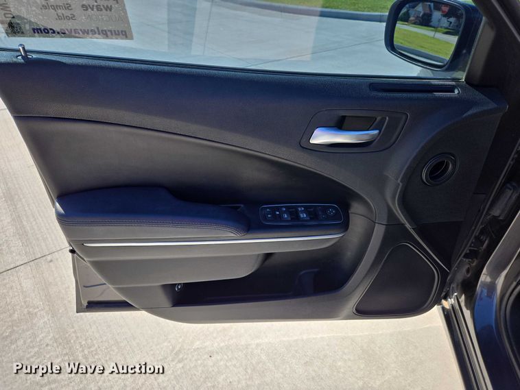 image for item DW7032 2016 Dodge Charger Police 