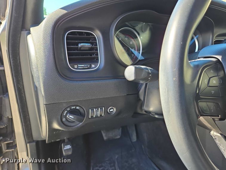 image for item DW7032 2016 Dodge Charger Police 