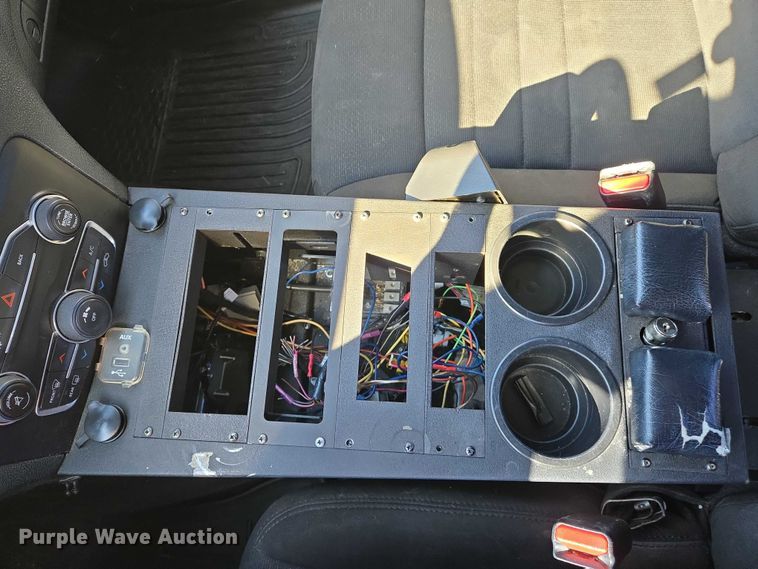 image for item DW7032 2016 Dodge Charger Police 