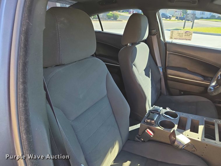 image for item DW7032 2016 Dodge Charger Police 