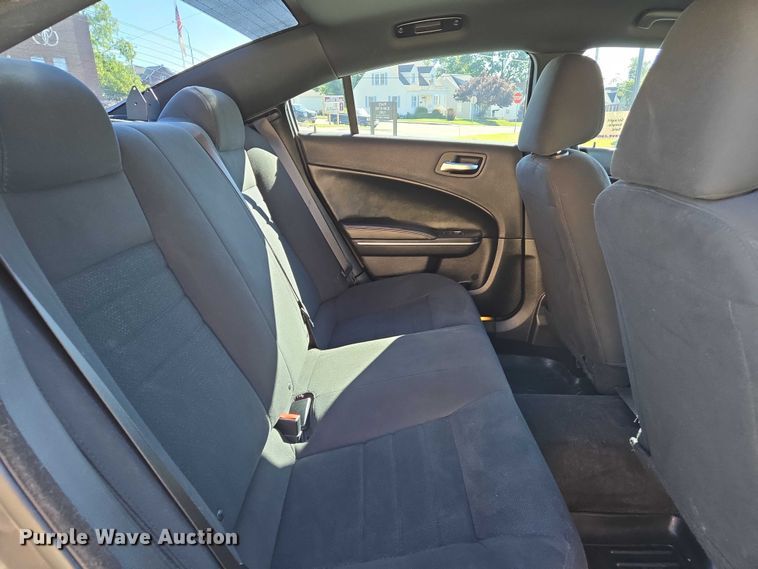 image for item DW7032 2016 Dodge Charger Police 