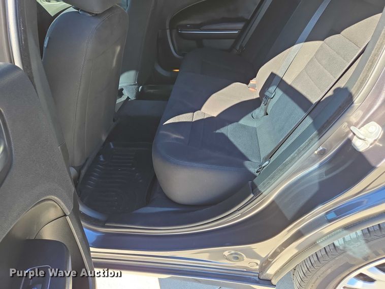 image for item DW7032 2016 Dodge Charger Police 