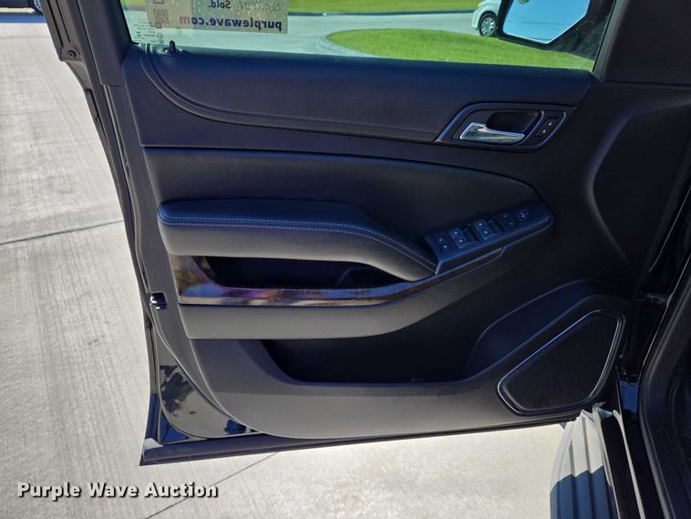 image for item DW7033 2015 Chevrolet Tahoe SUV