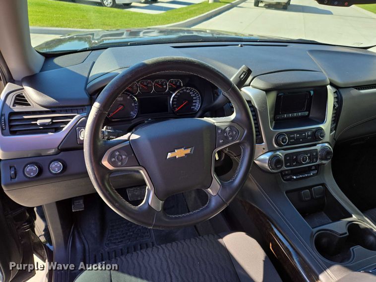 image for item DW7033 2015 Chevrolet Tahoe SUV