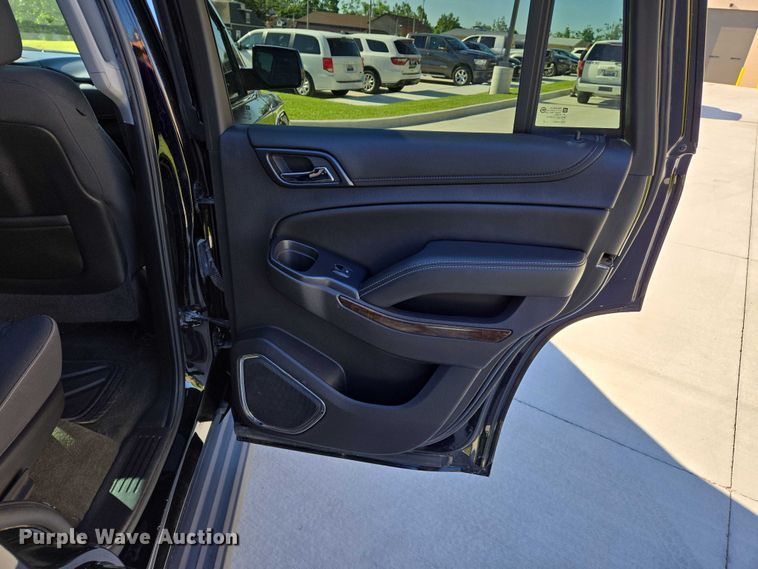 image for item DW7033 2015 Chevrolet Tahoe SUV