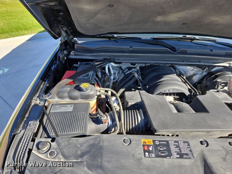 image for item DW7033 2015 Chevrolet Tahoe SUV