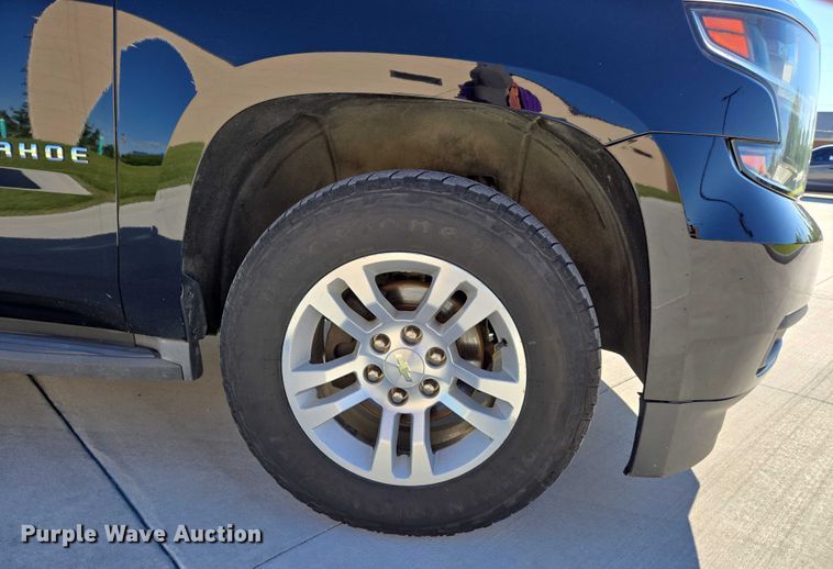 image for item DW7033 2015 Chevrolet Tahoe SUV