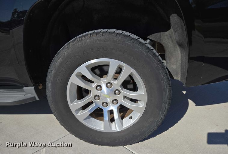 image for item DW7033 2015 Chevrolet Tahoe SUV