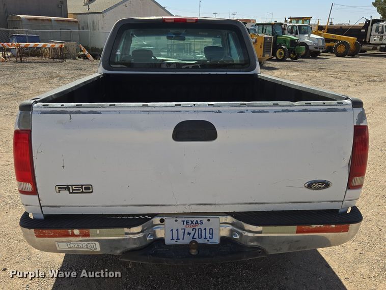 image for item DW8557 2001 Ford F150 SuperCab pickup truck