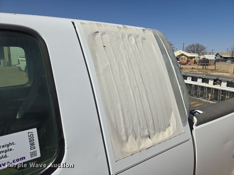 image for item DW8557 2001 Ford F150 SuperCab pickup truck