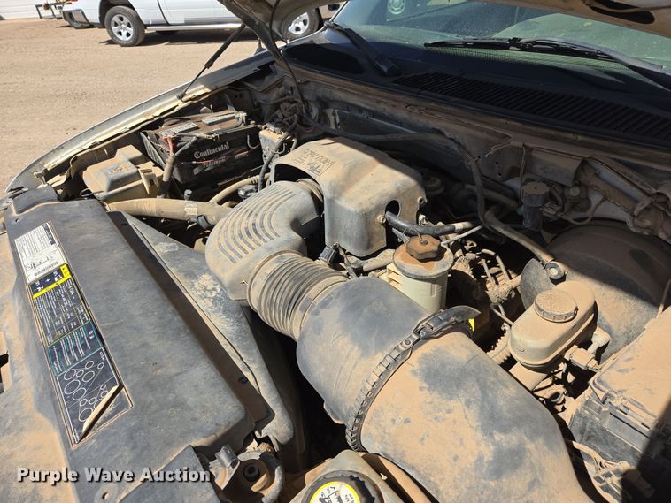 image for item DW8557 2001 Ford F150 SuperCab pickup truck