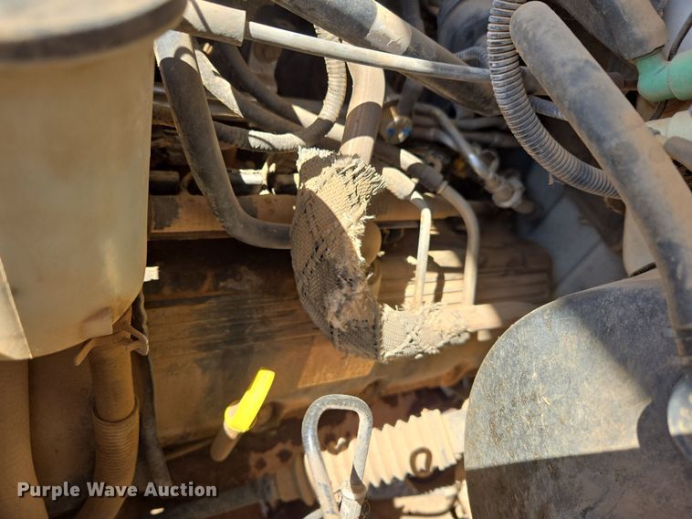 image for item DW8557 2001 Ford F150 SuperCab pickup truck