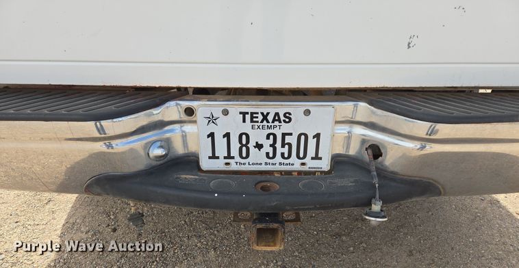 image for item DW8558 2001 Ford F150 SuperCab pickup truck