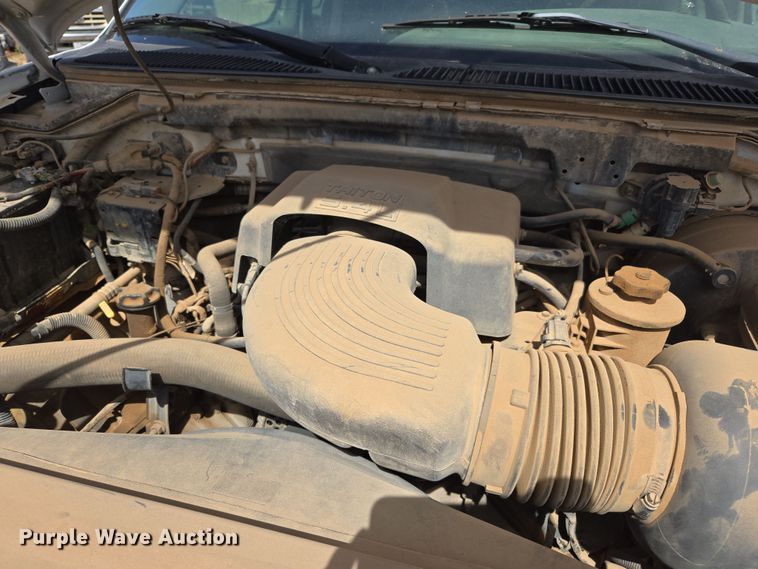 image for item DW8558 2001 Ford F150 SuperCab pickup truck