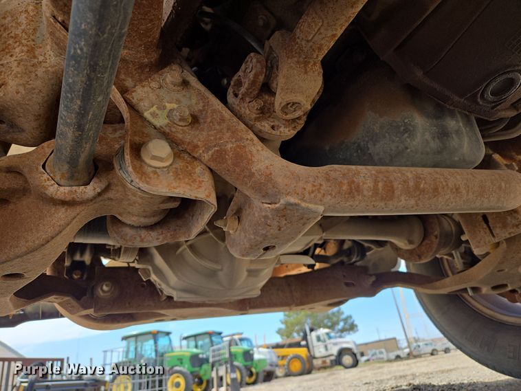 image for item DW8558 2001 Ford F150 SuperCab pickup truck