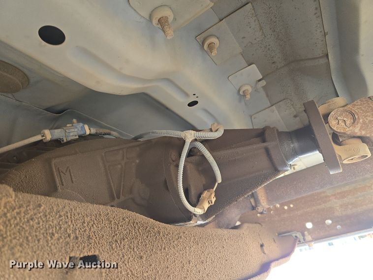 image for item DW8558 2001 Ford F150 SuperCab pickup truck