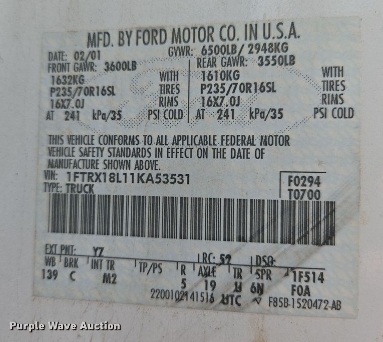 image for item DW8558 2001 Ford F150 SuperCab pickup truck