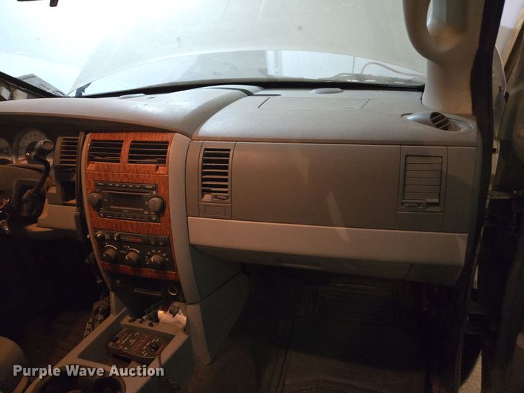 image for item DW8584 2007 Dodge Durango SUV