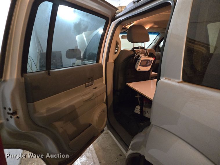 image for item DW8584 2007 Dodge Durango SUV