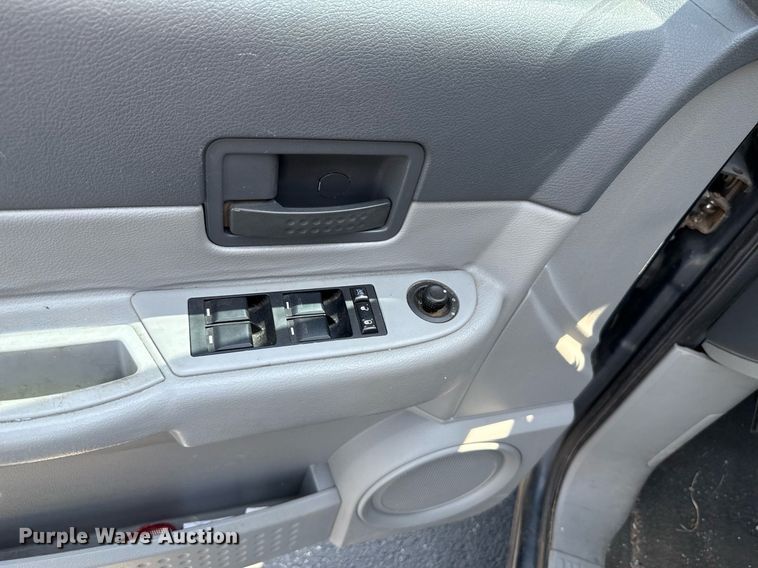 image for item DW8585 2008 Dodge Durango SUV