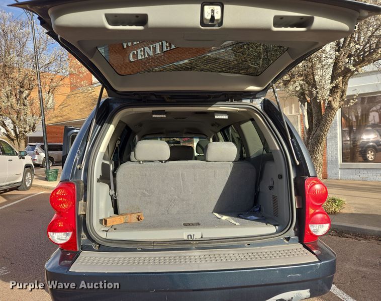 image for item DW8585 2008 Dodge Durango SUV