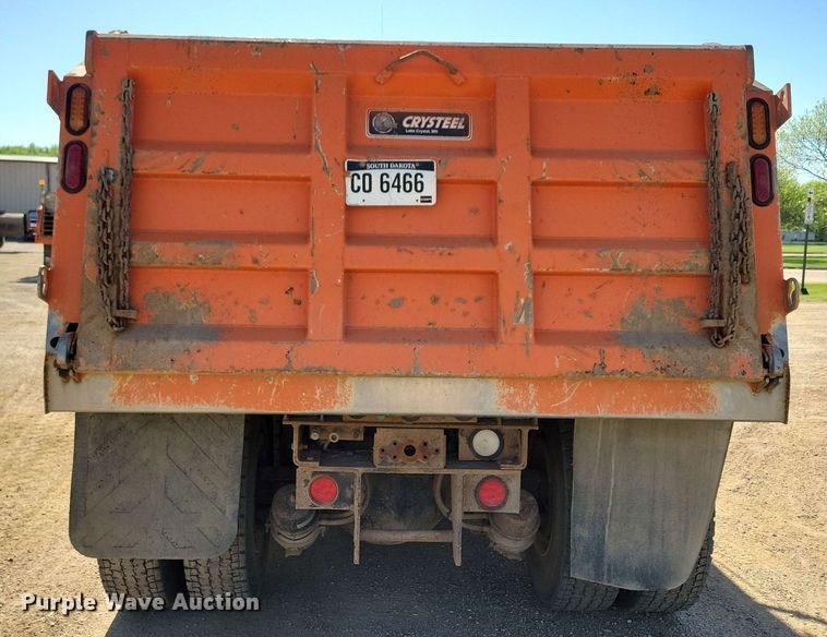 image for item DX6967 2010 International WorkStar 7600  dump truck