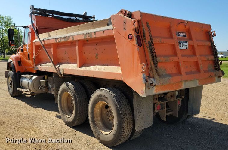 image for item DX6967 2010 International WorkStar 7600  dump truck
