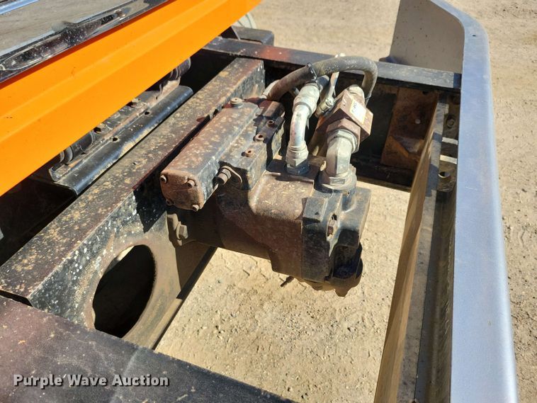 image for item DX6967 2010 International WorkStar 7600  dump truck