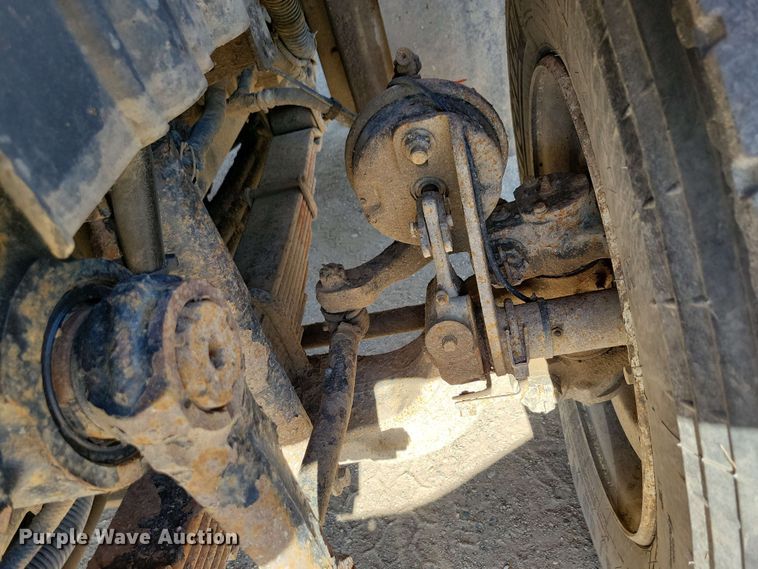 image for item DX6967 2010 International WorkStar 7600  dump truck