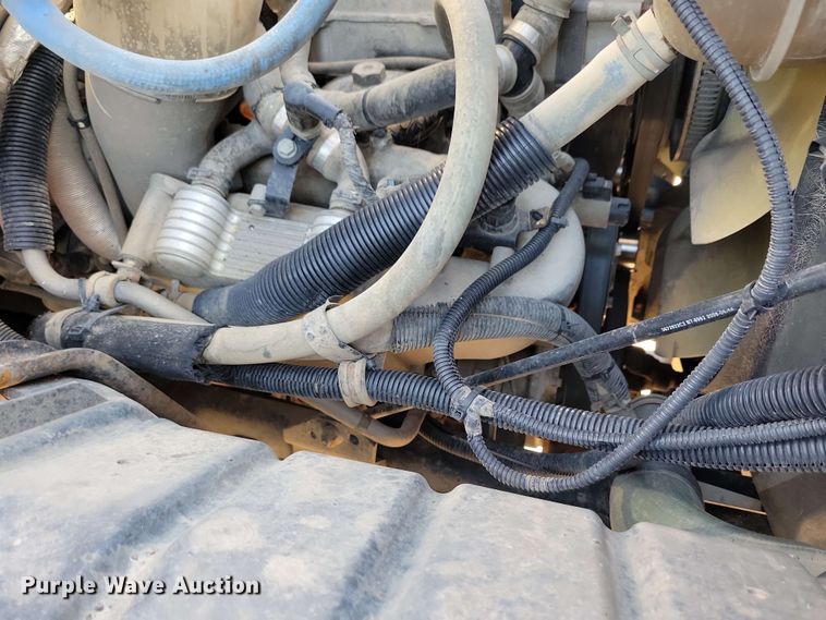 image for item DX6967 2010 International WorkStar 7600  dump truck