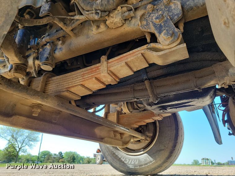 image for item DX6967 2010 International WorkStar 7600  dump truck