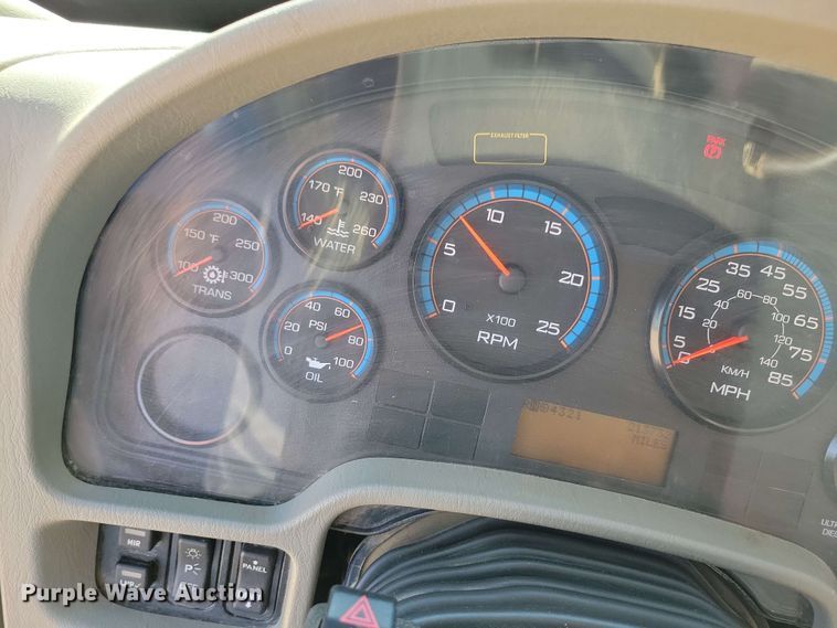 image for item DX6968 2010 International WorkStar 7600 dump truck