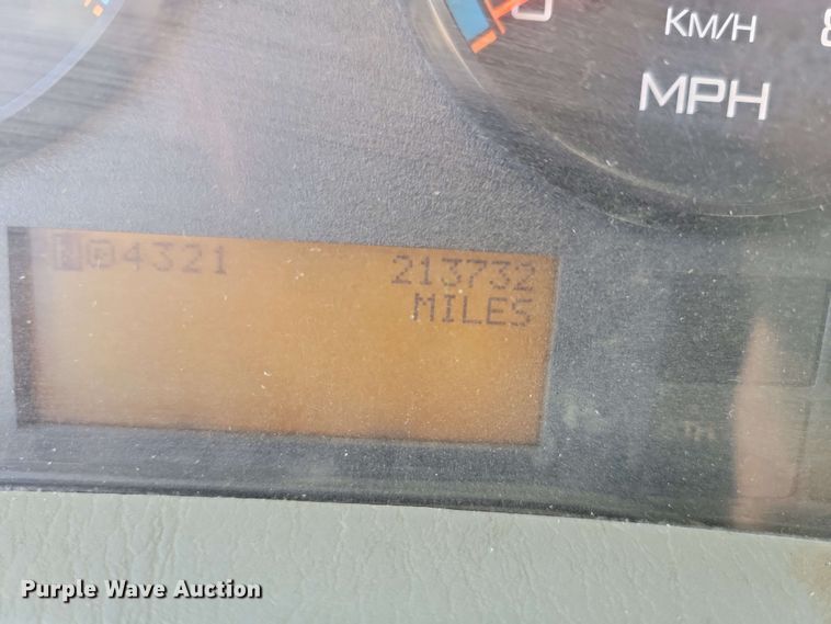 image for item DX6968 2010 International WorkStar 7600 dump truck