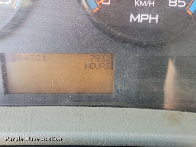 image for item DX6968 2010 International WorkStar 7600 dump truck