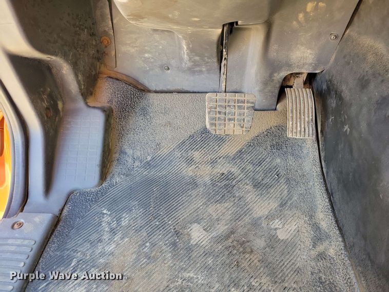 image for item DX6968 2010 International WorkStar 7600 dump truck