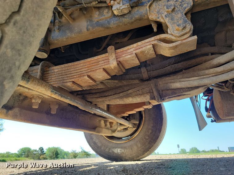 image for item DX6968 2010 International WorkStar 7600 dump truck