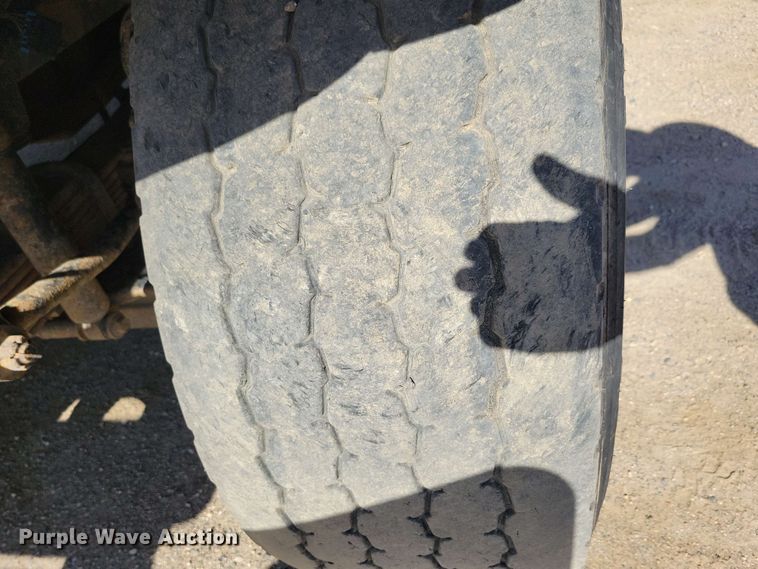 image for item DX6968 2010 International WorkStar 7600 dump truck